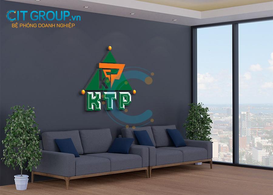 Mẫu logo Công ty KTP thiết kế trên tường